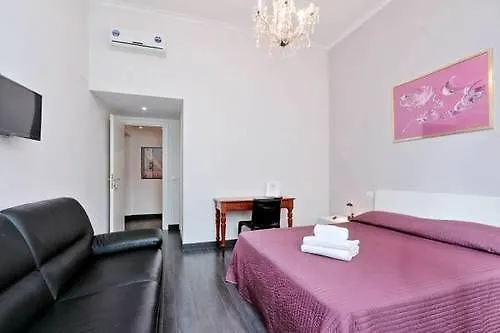 Brunetti Suite Rooms Rome